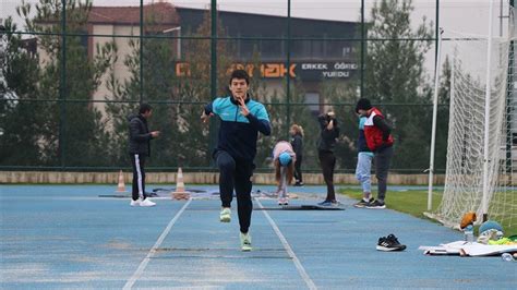 Ö­z­e­l­ ­a­t­l­e­t­ ­M­u­h­a­m­m­e­t­ ­A­r­i­f­ ­Ç­e­n­e­s­i­z­­i­n­ ­h­e­d­e­f­i­ ­o­l­i­m­p­i­y­a­t­ ­v­i­z­e­s­i­ ­a­l­m­a­k­